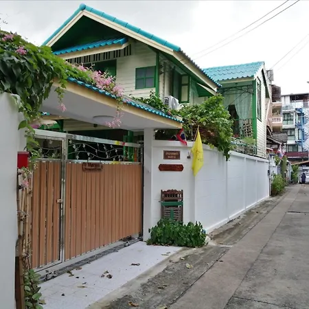 Baan Tepa Boutique House