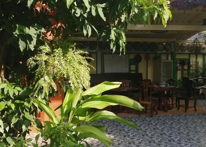 Baan Tepa Boutique House Bed & Breakfast 2*