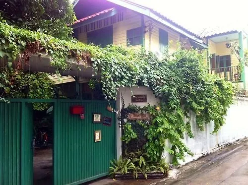 Baan Tepa Boutique House Bed & Breakfast 2*