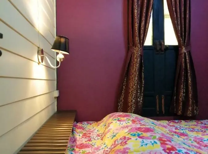 Baan Tepa Boutique House Bed & Breakfast 2*